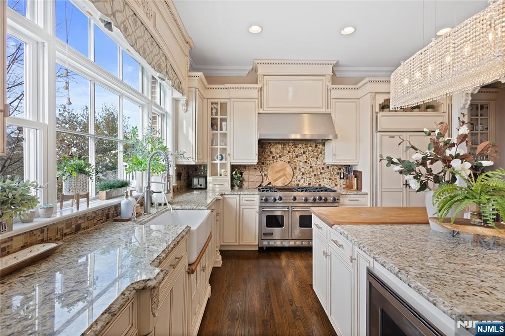 803 Heights Lane, Tenafly, NJ, 07670