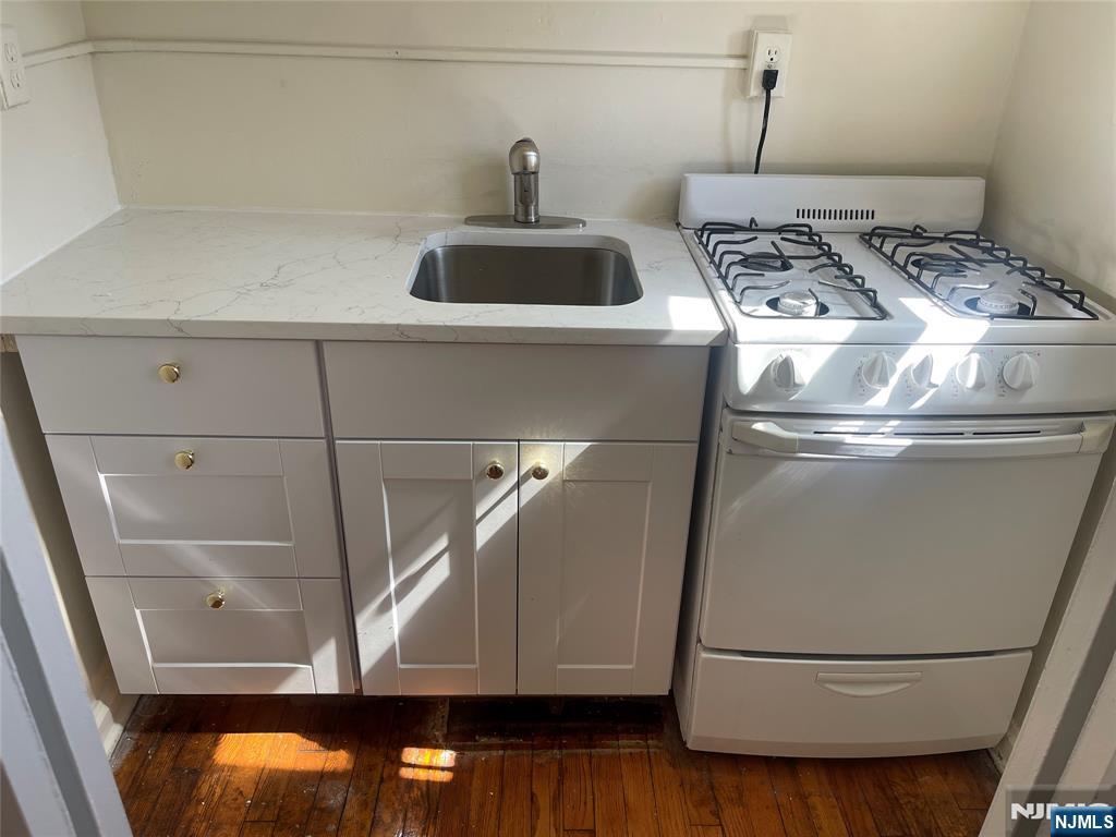 2337 Hudson UNIT B15, Fort Lee, NJ, 07024