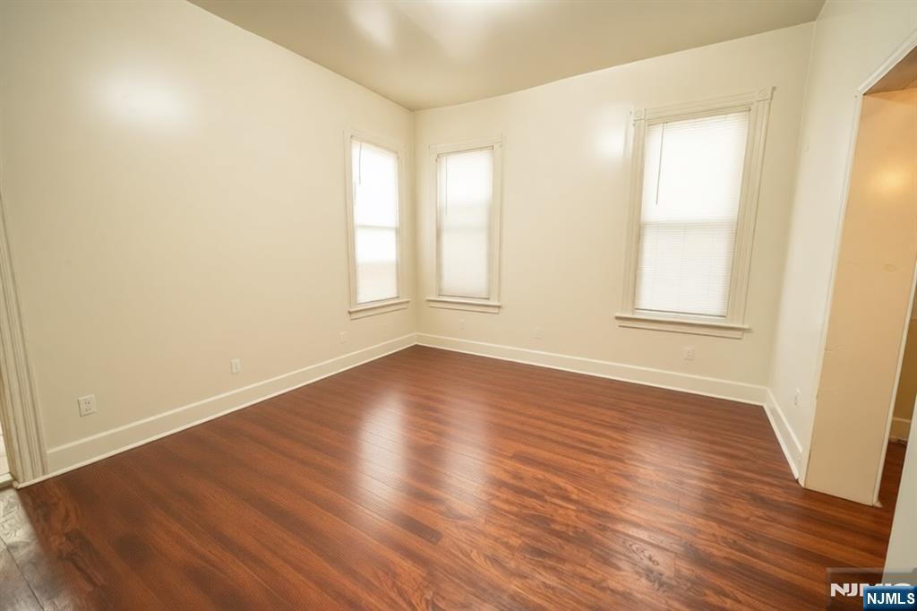 108 Hollywood Avenue - Photo 4