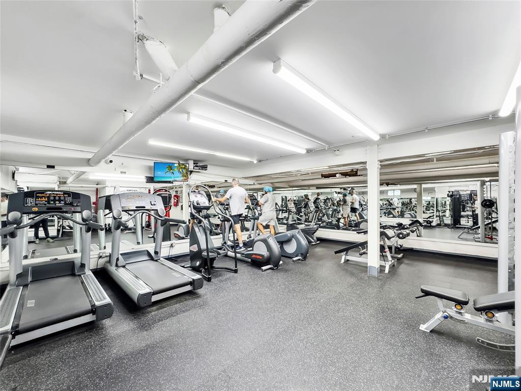 8450 Boulevard East UNIT 4F, North Bergen, NJ, 07047