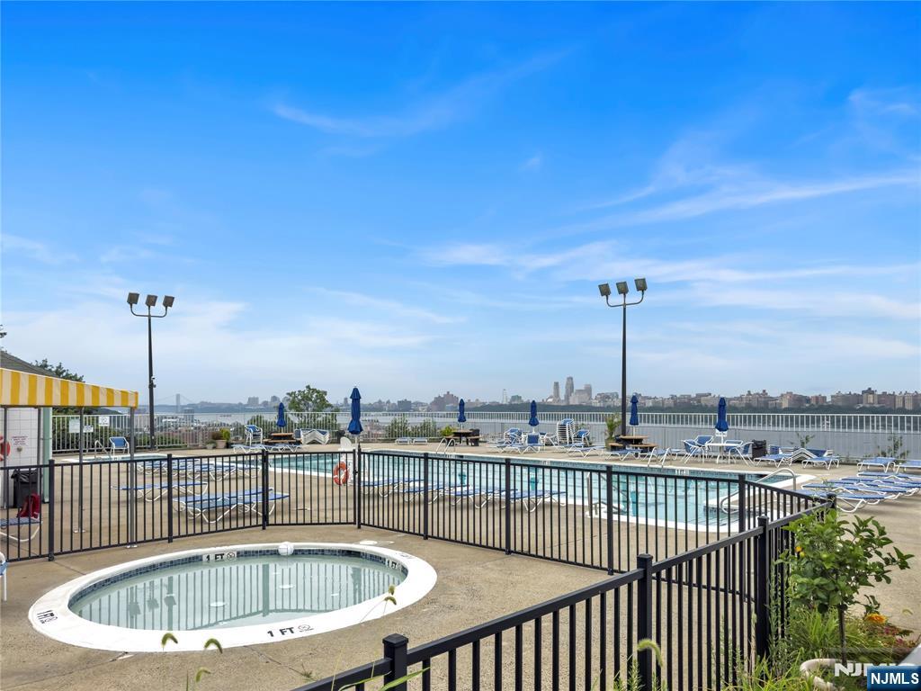 8450 Boulevard East UNIT 4F, North Bergen, NJ, 07047