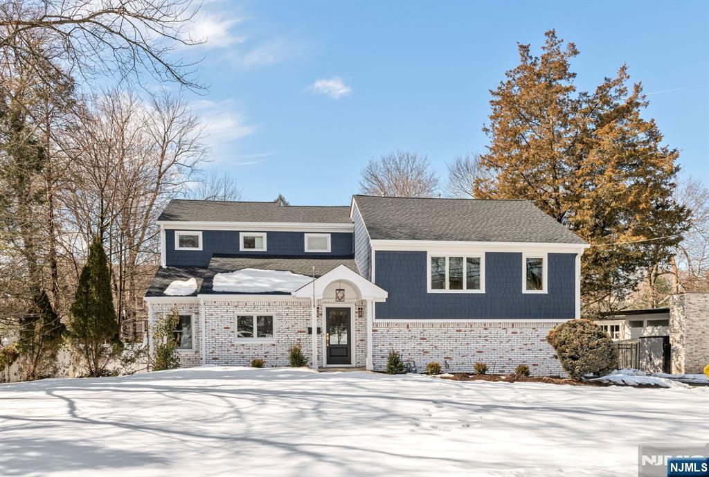 $1,699,000 Split Level