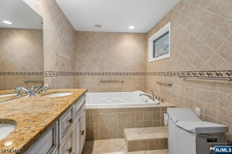 12 Dale Drive — photo 18