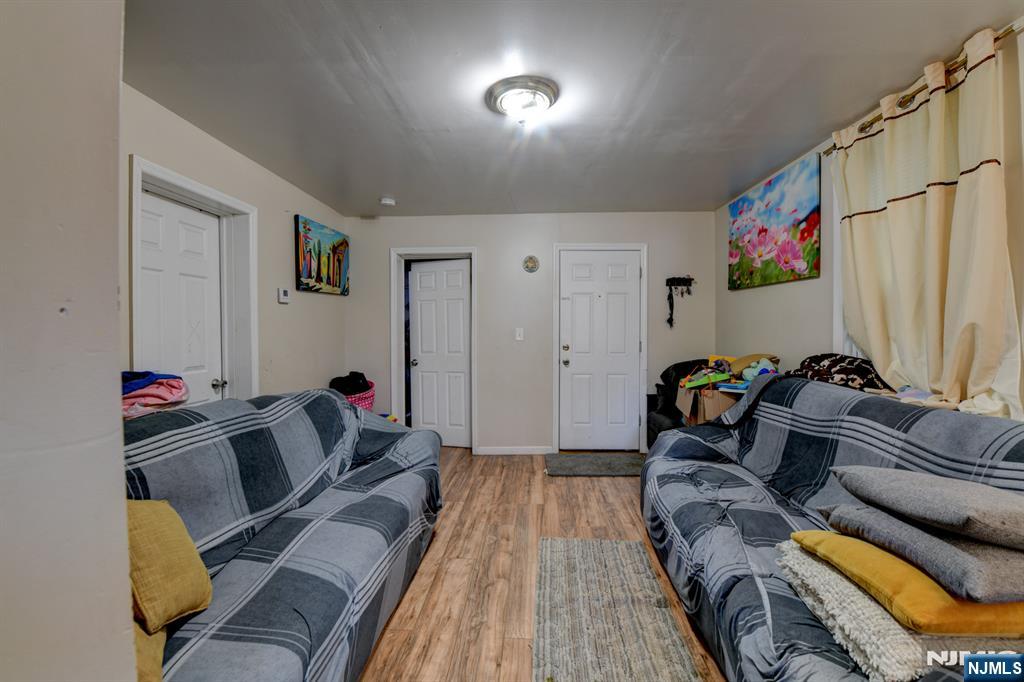 23 Hawkins Street, Newark, NJ, 07105