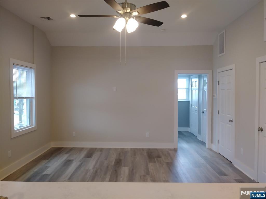 20 Goffle Road - Photo 5