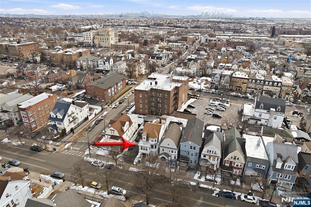 305 Clifton Avenue - Photo 3