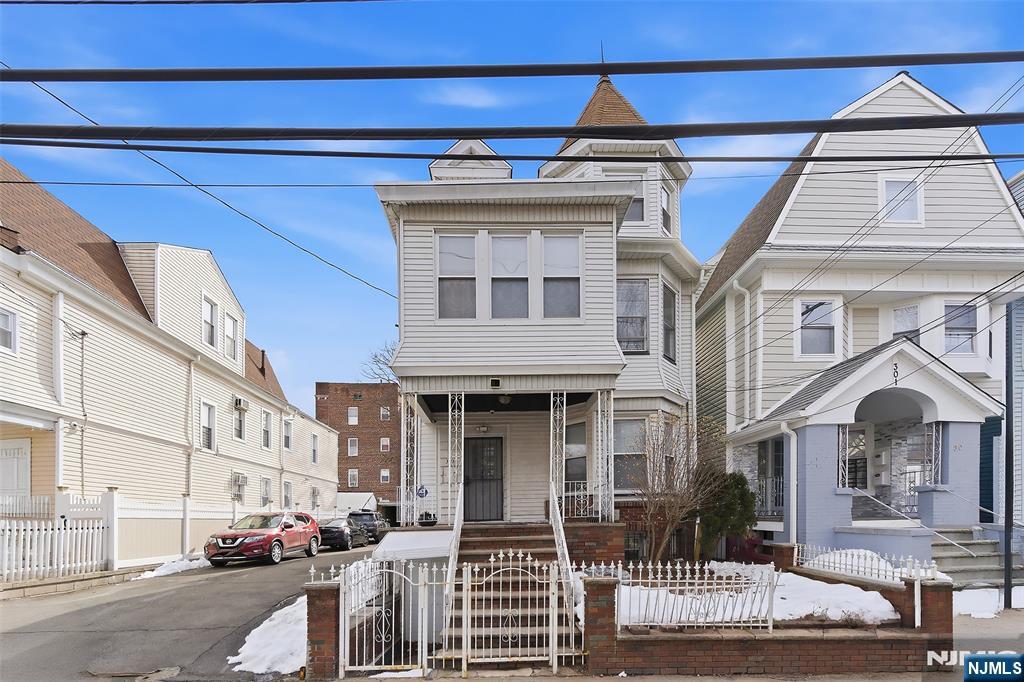 305 Clifton Avenue - Photo 5