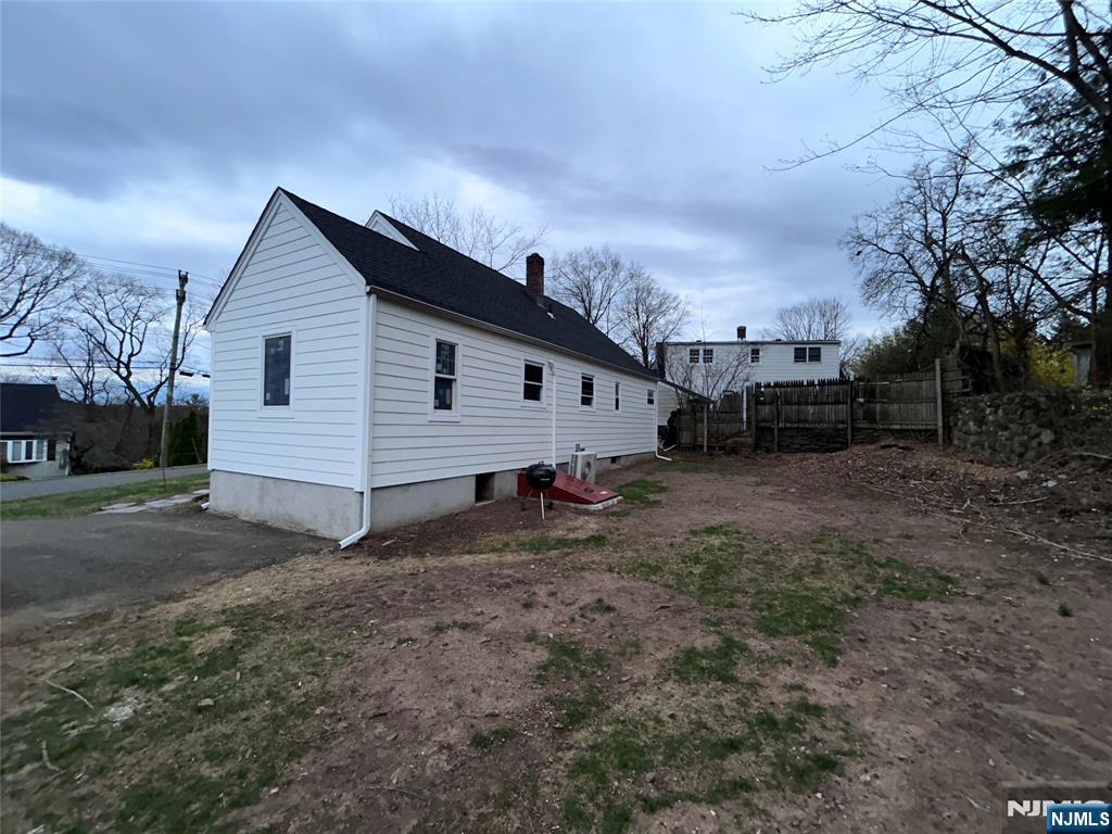 231 Spruce Street, Midland Park, NJ, 07432