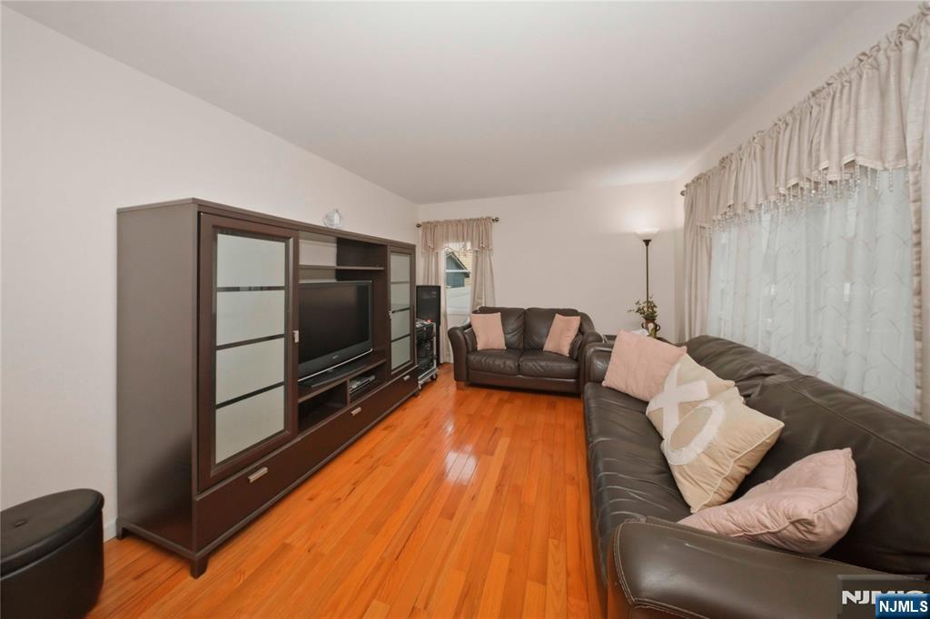 130 Tuella Avenue - Photo 4