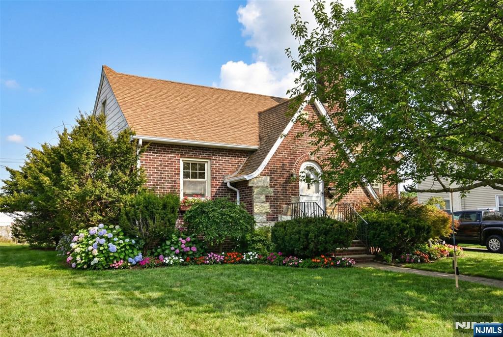 65 Avenue C - Photo 1