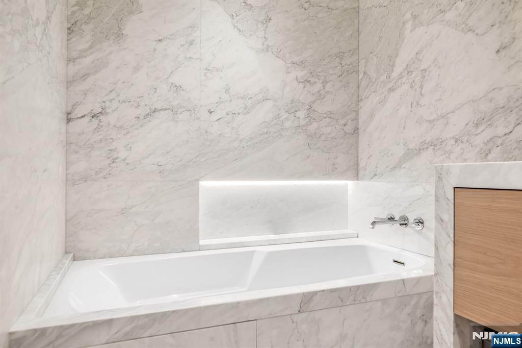 8701 Churchill Road #PH1501