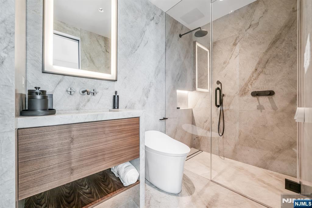 8701 Churchill Road #PH1501