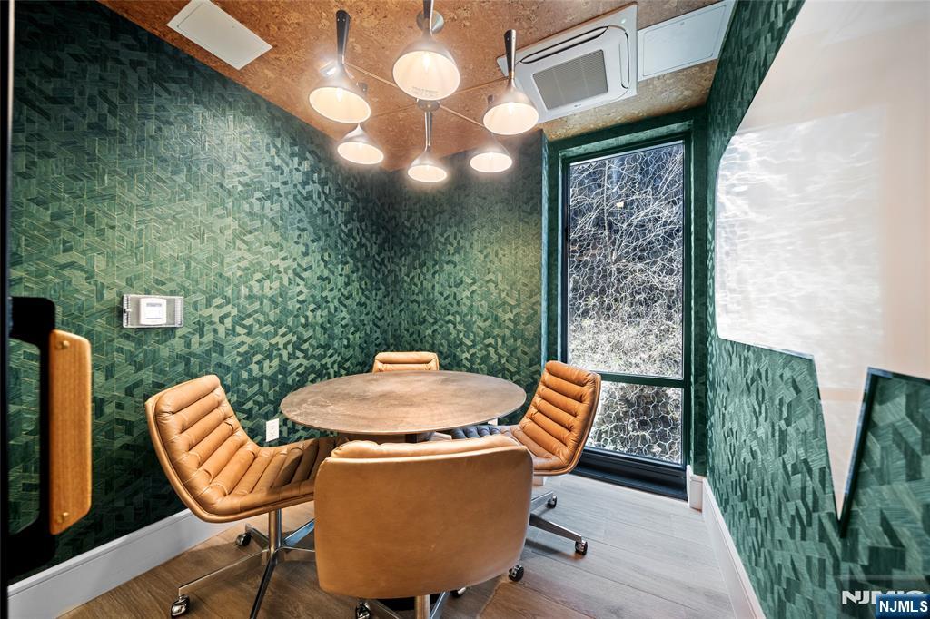 8701 Churchill Road #PH1501