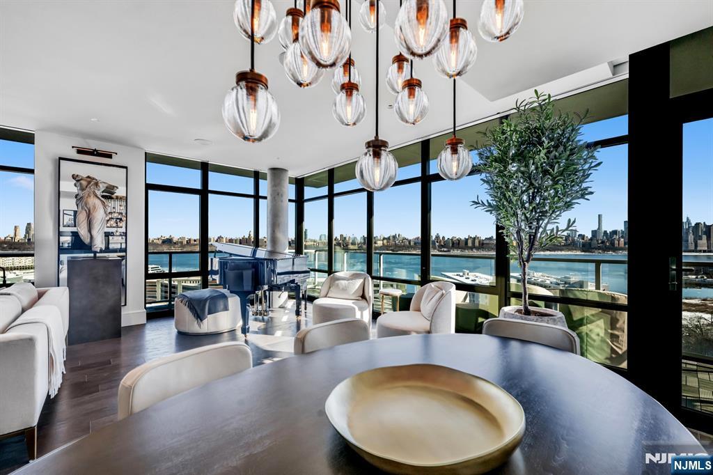 8701 Churchill Road #PH1501