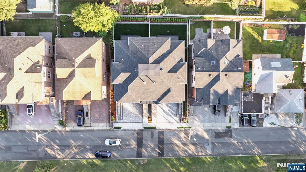 428 6th Street 2 - Photo 3
