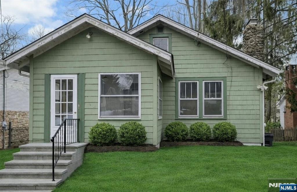 173 Runnymede Road - Photo 1