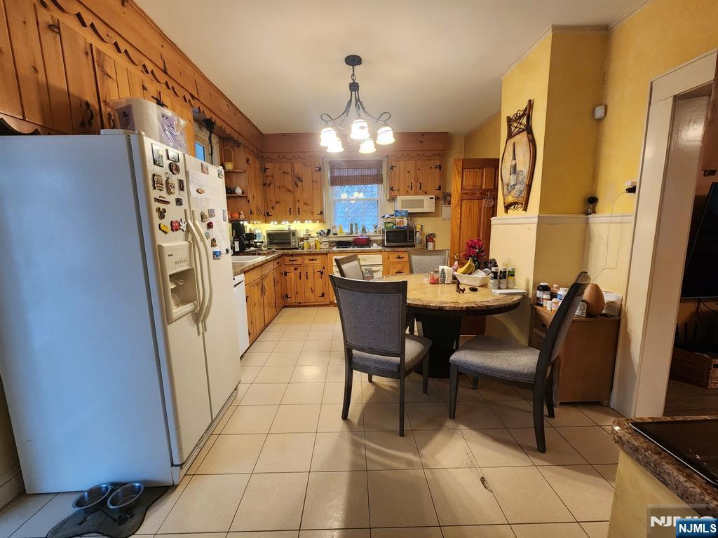 5 Bellevue Avenue - Photo 4