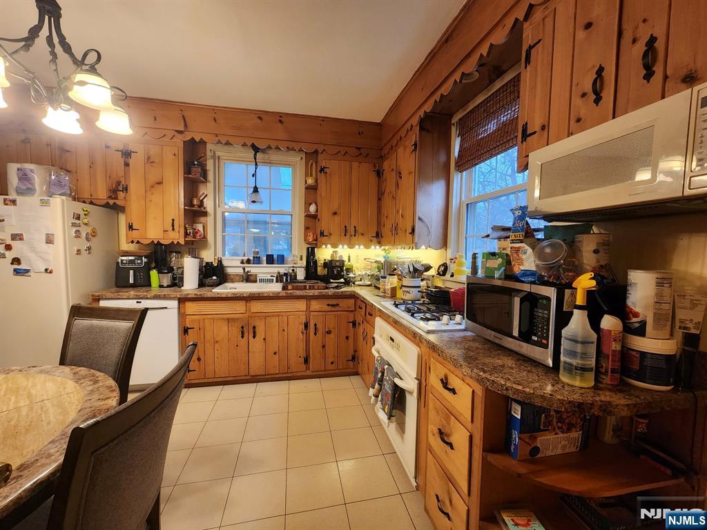5 Bellevue Avenue - Photo 5