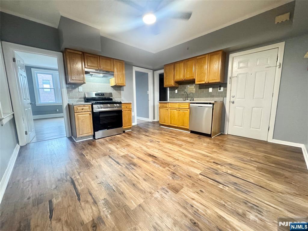 225-227 Harrison Avenue - Photo 1