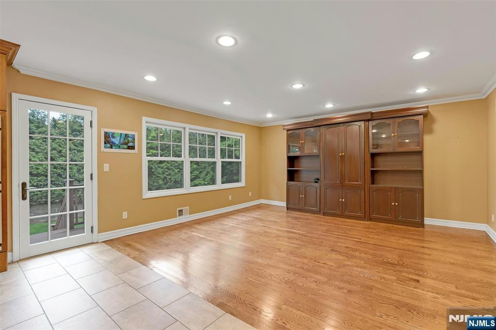 506 Sunderland Road — photo 7