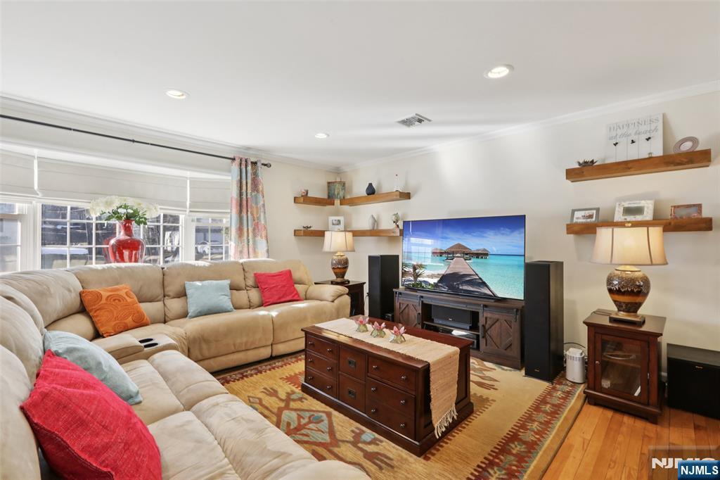 115 Southern Parkway - Photo 3
