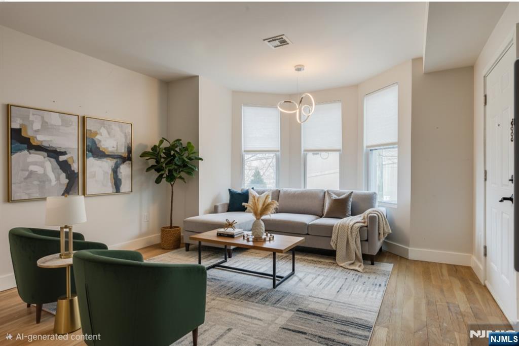 623 38th Street - Photo 2