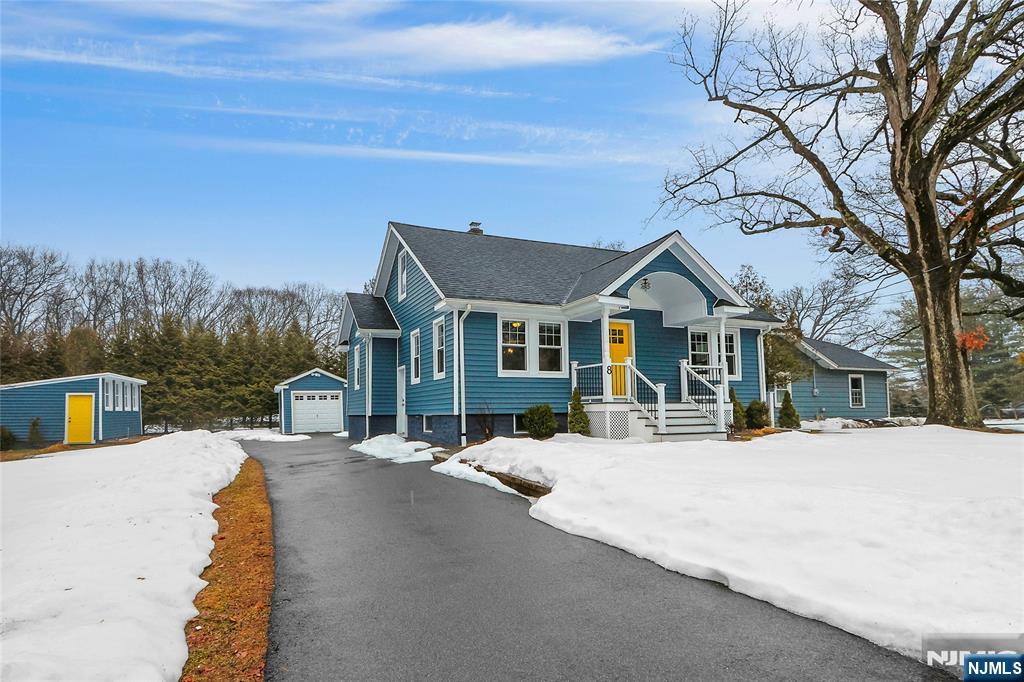 $949,000 Cape Cod