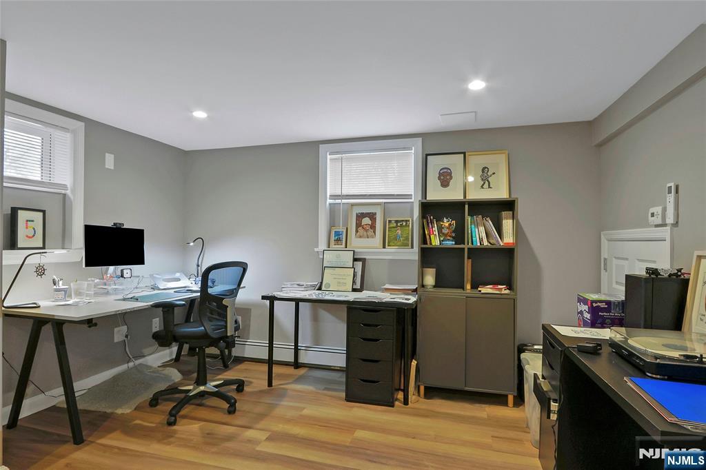 8 Edgewood Avenue, Wyckoff, NJ, 07481