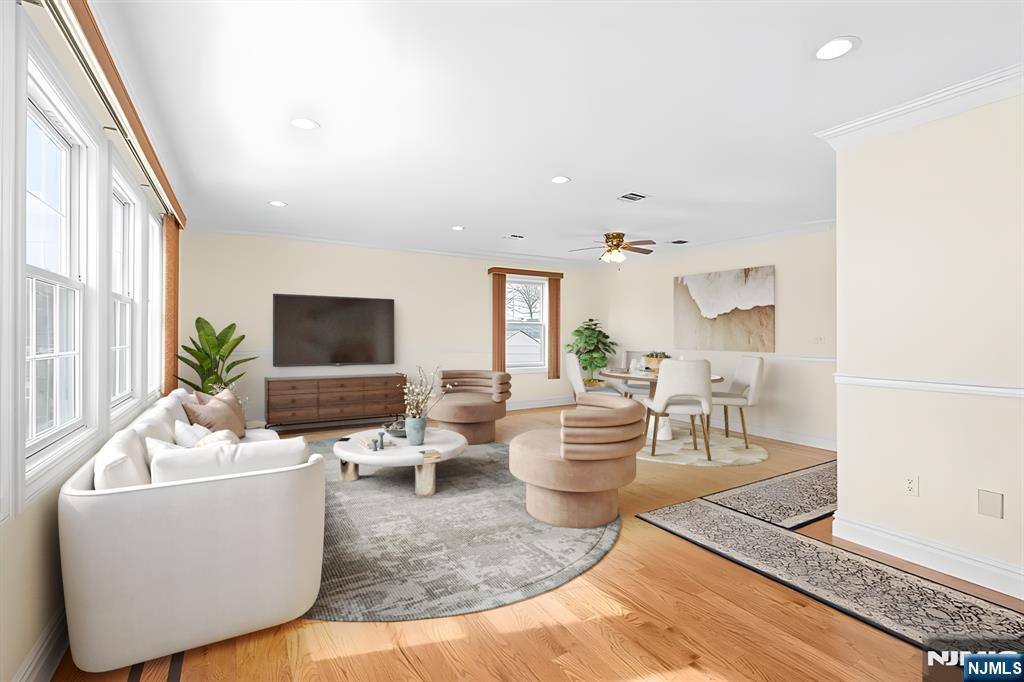 9 15th Avenue, Elmwood Park, NJ, 07407