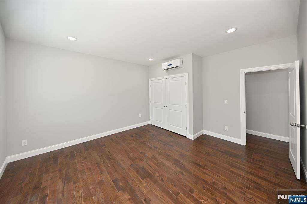 59 Lincoln Avenue — photo 19