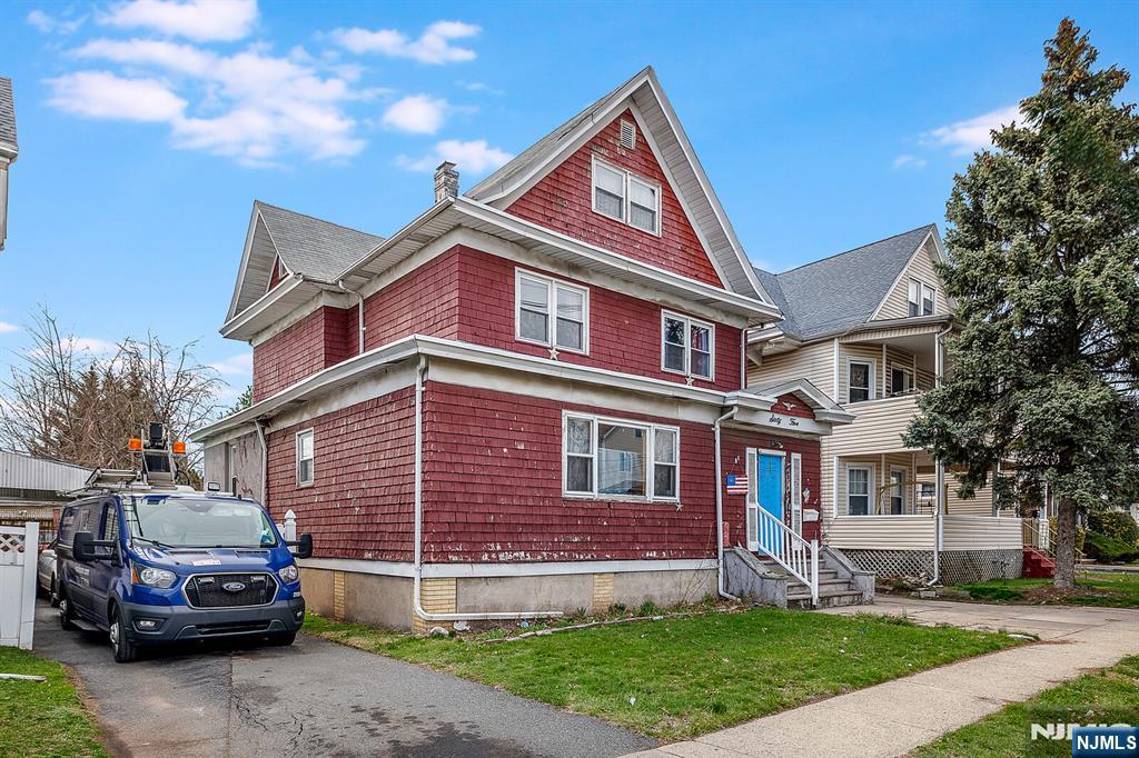 65 Marsellus Place - Photo 2