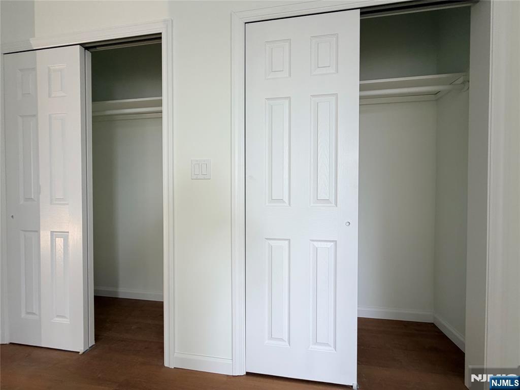 346-348 Woodside Avenue - Photo 5