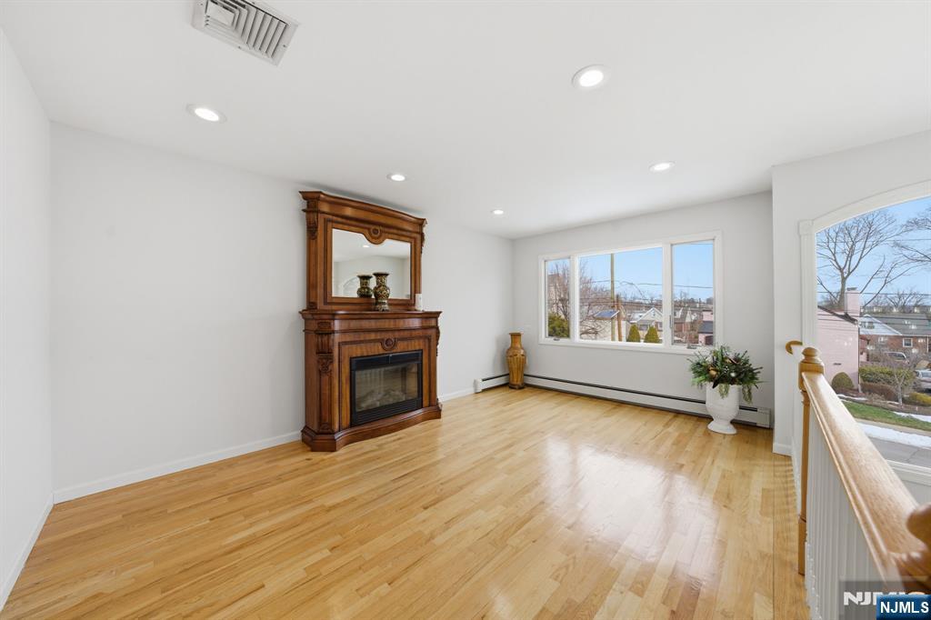 270 Baldwin Avenue — photo 20