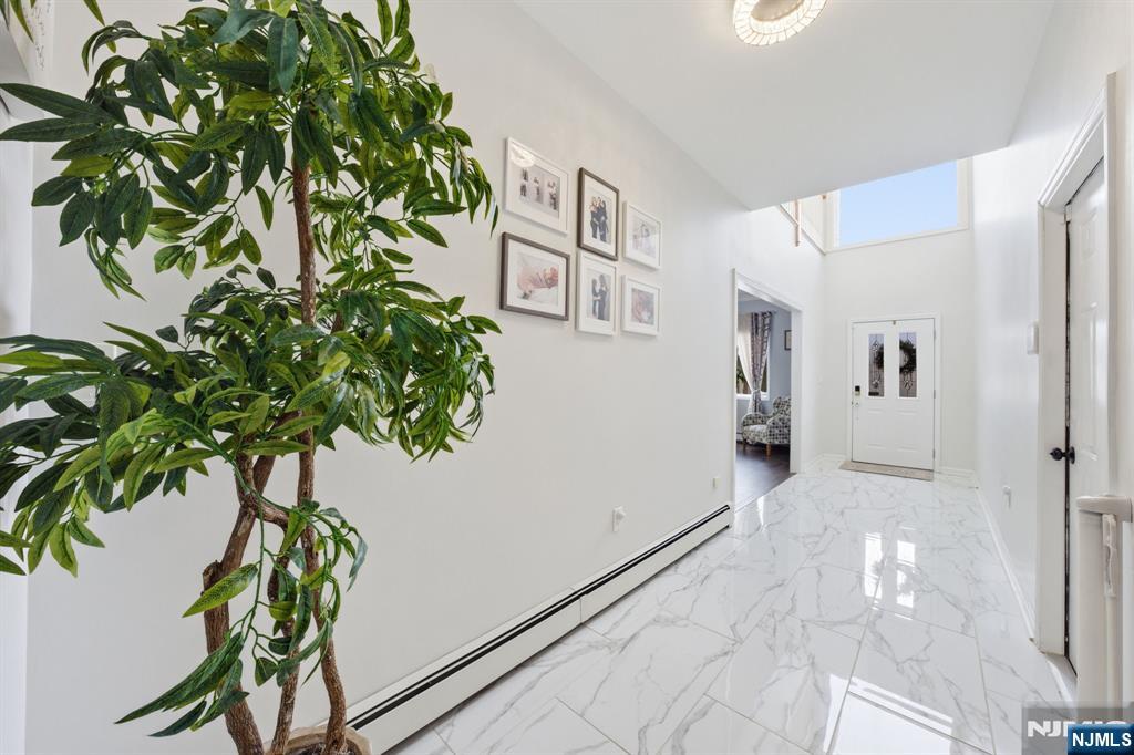 270 Baldwin Avenue - Photo 4