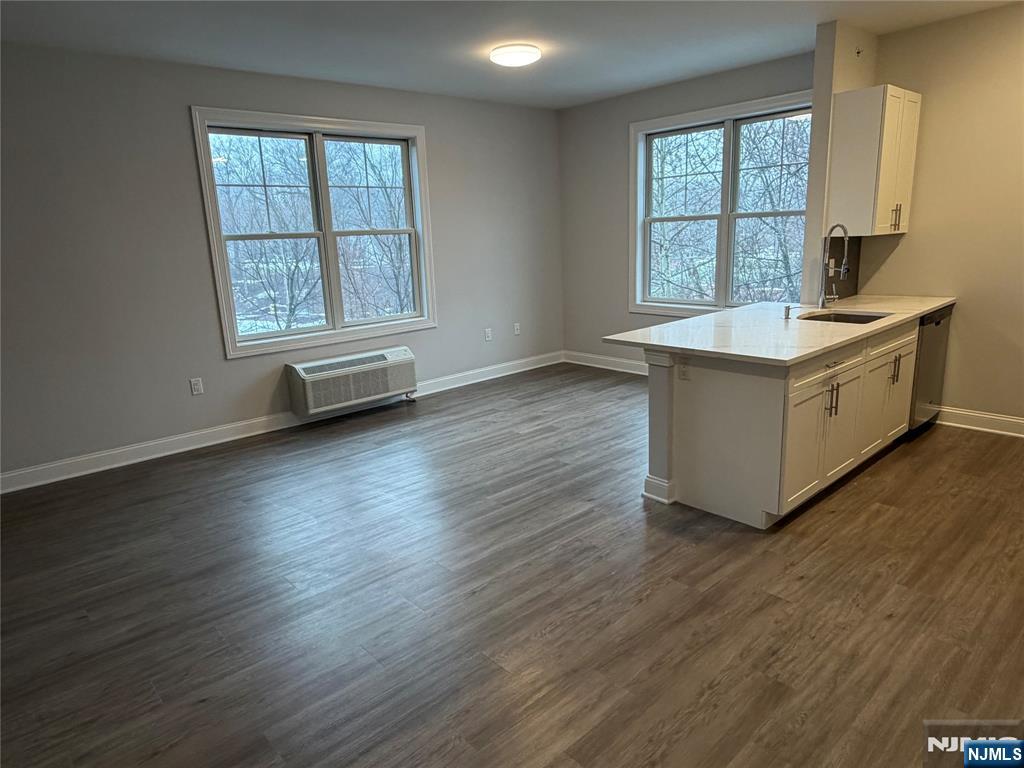 40 Park, #308, Park Ridge, NJ 07656 Listing Photo  5