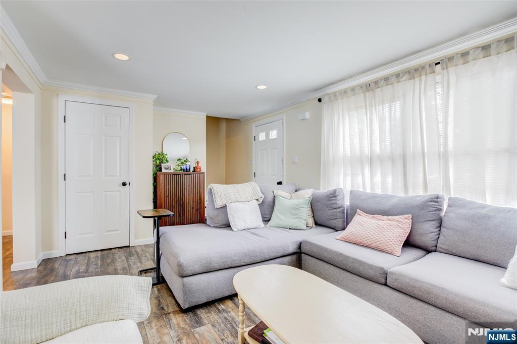 3rd image of 46A Walnut, Pompton Lakes, NJ 07442 | MLS# 26007303