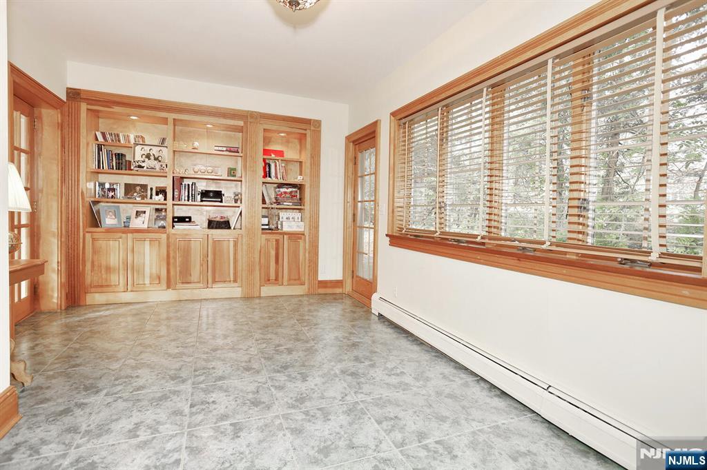 20 Spring Valley Road, Montvale, NJ, 07645