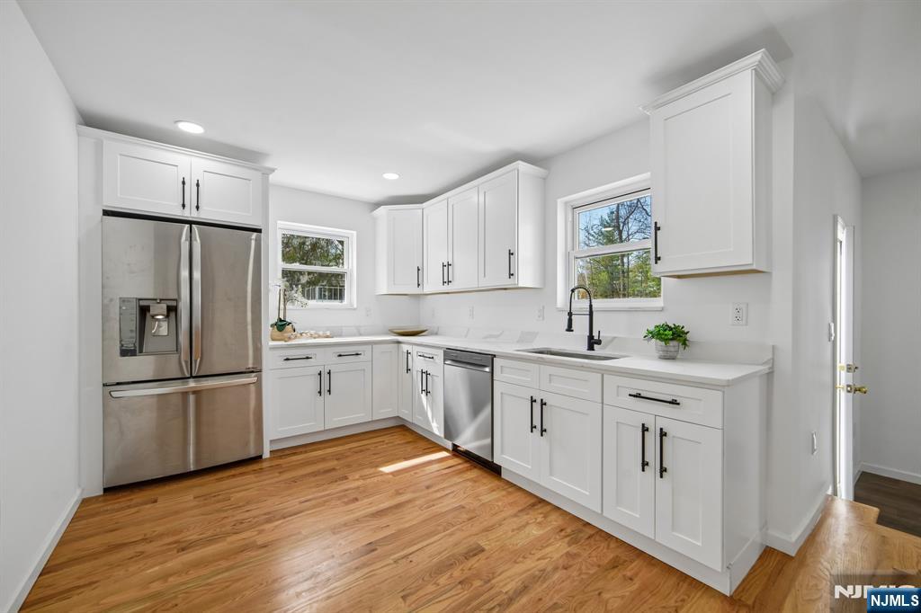 207 Lake Shore Drive