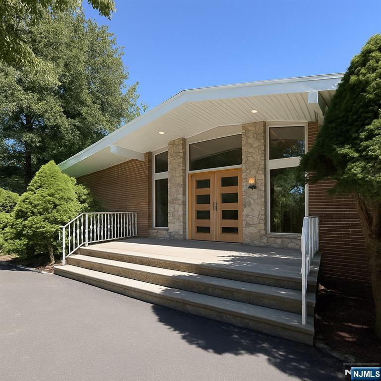 45 Marjorie Terrace, Englewood Cliffs, NJ, 07632