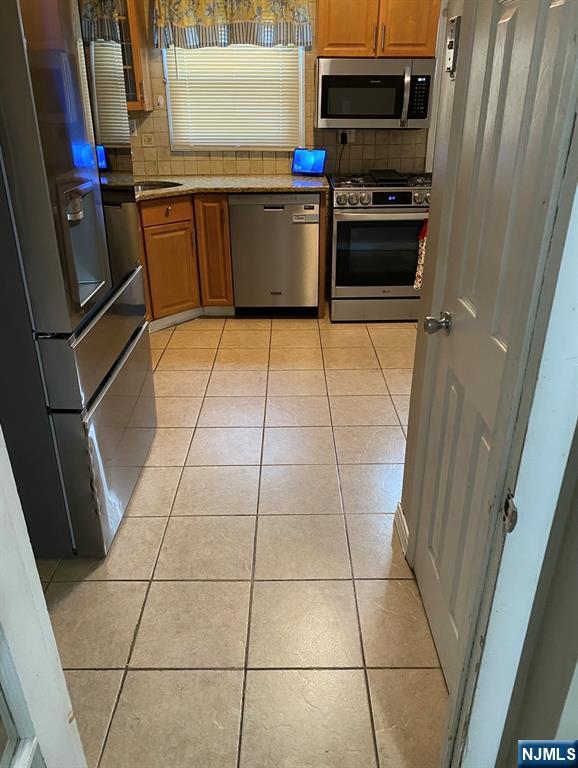 154 W Side Avenue - Photo 4