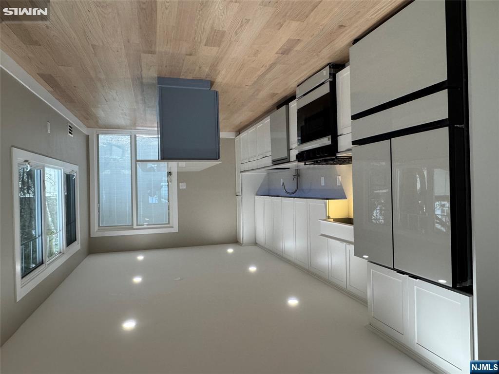 New modern appliances