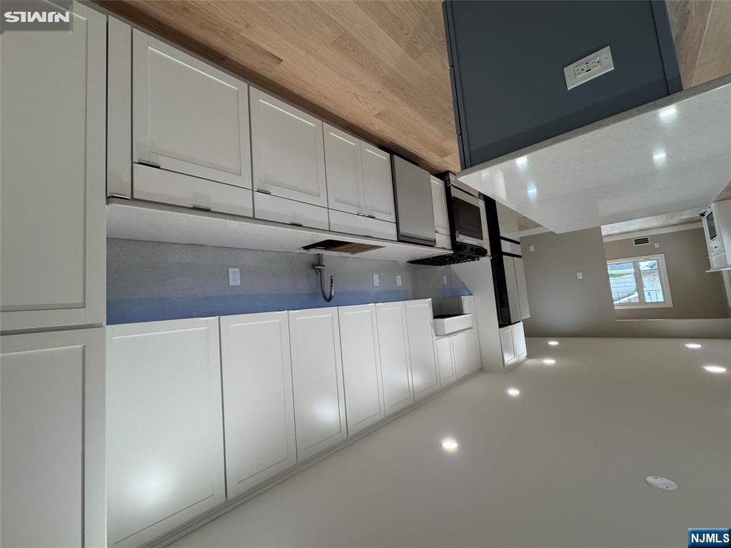 Pantry into kitchen