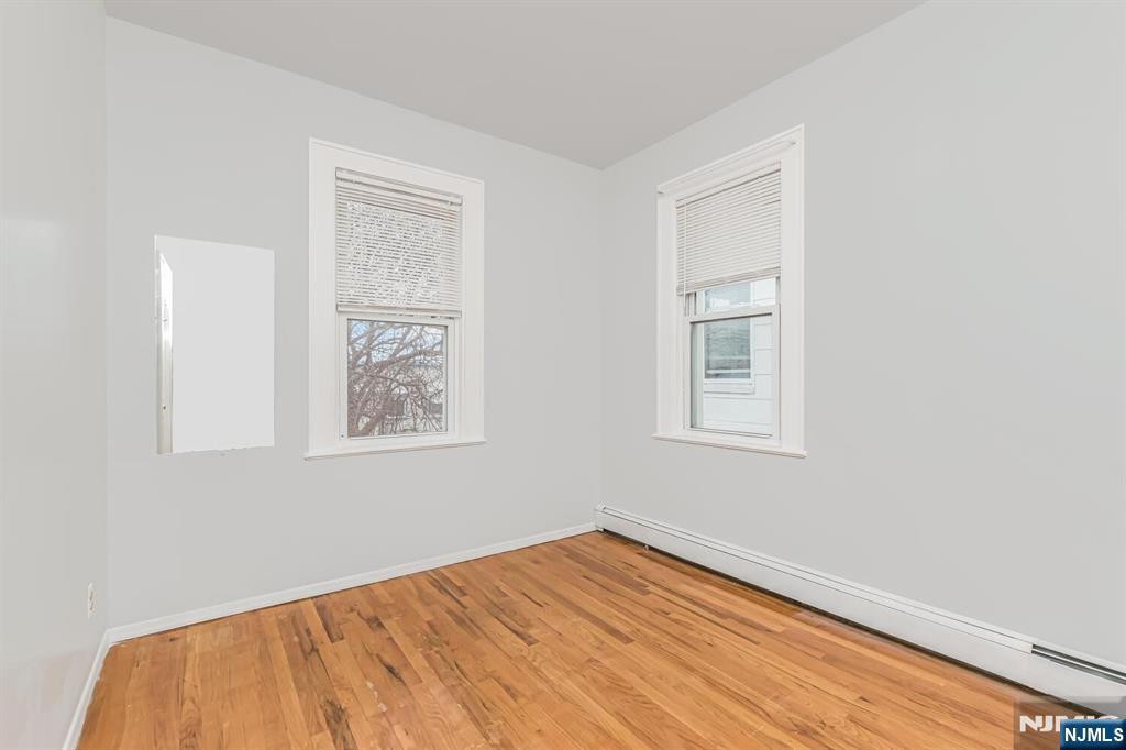 57 Clinton Place - Photo 4