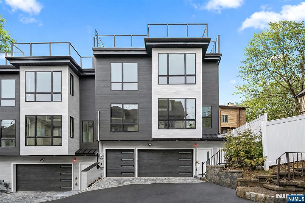 1456 River Road - Photo 2