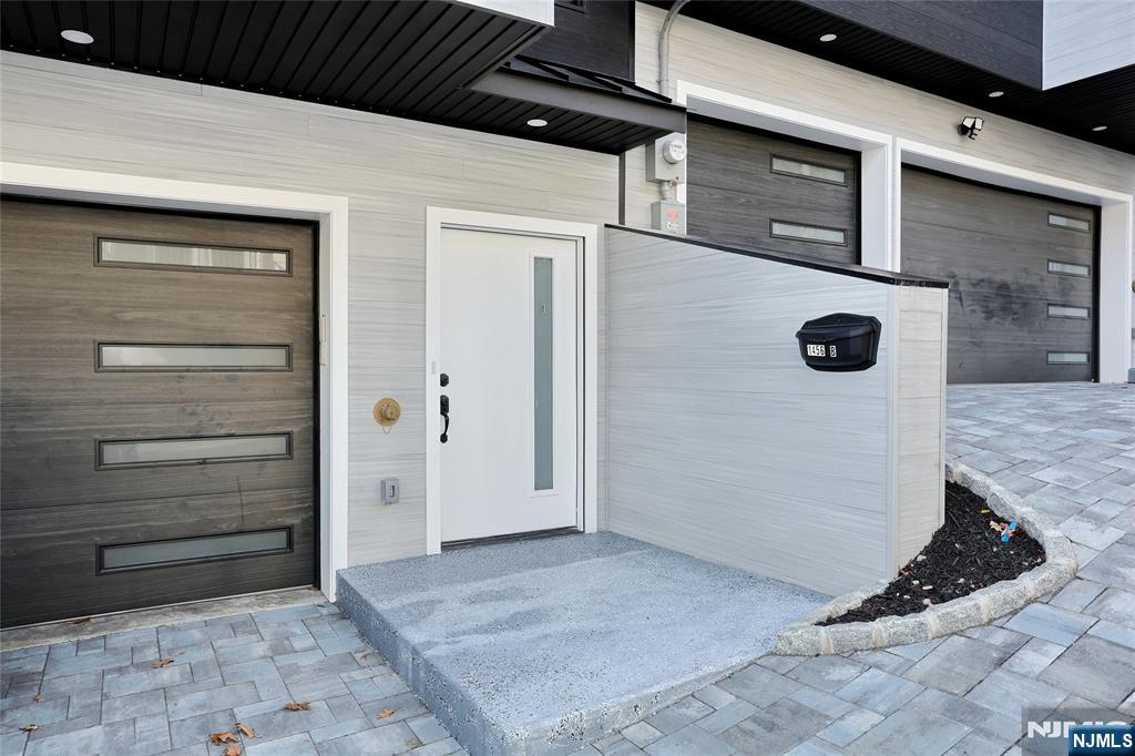 1456 River Road - Photo 3