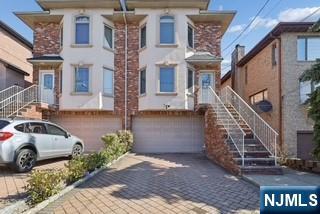 61 Columbia Avenue C0061 - Photo 1