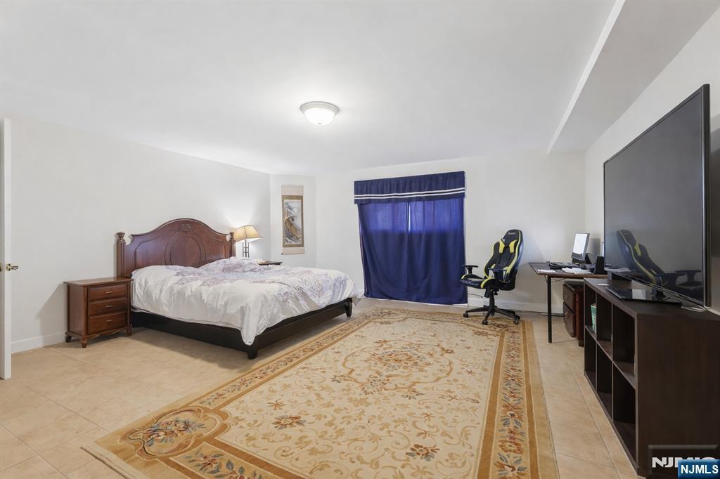 61 Columbia Avenue #C0061 — photo 12
