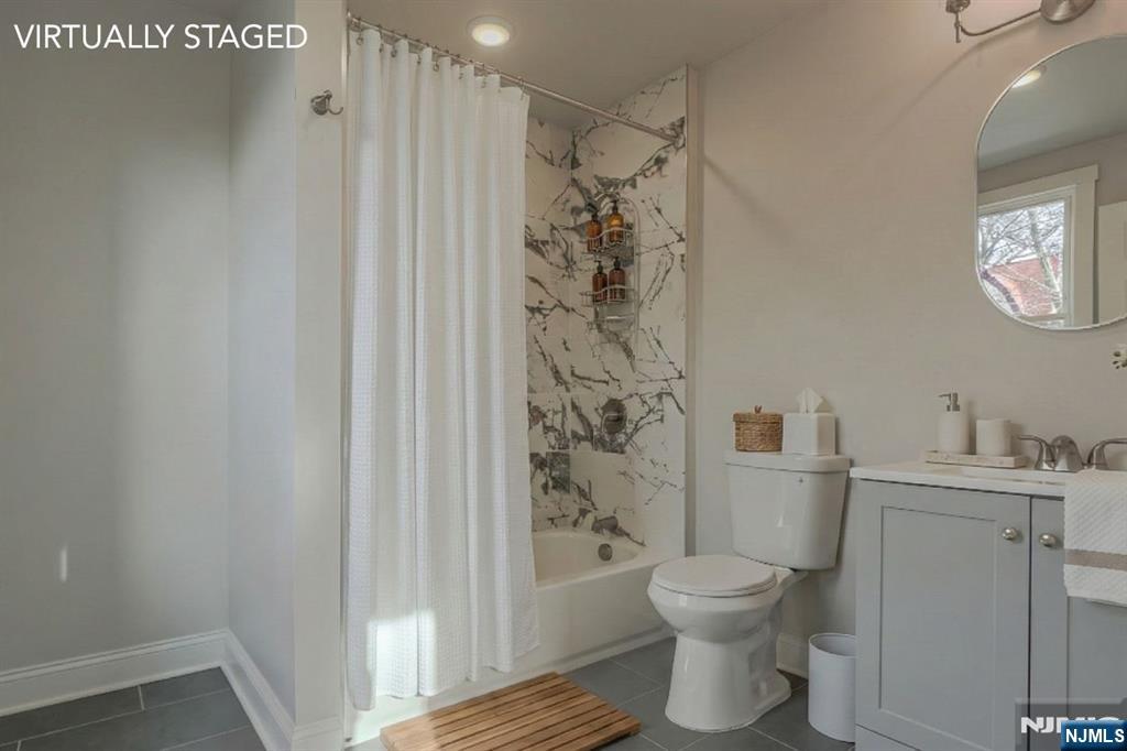 882 14th Street 2 - Photo 4