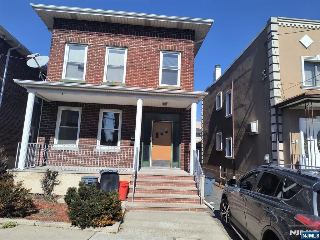 2 Van Valkenburgh Avenue, Bergenfield, NJ, 07621