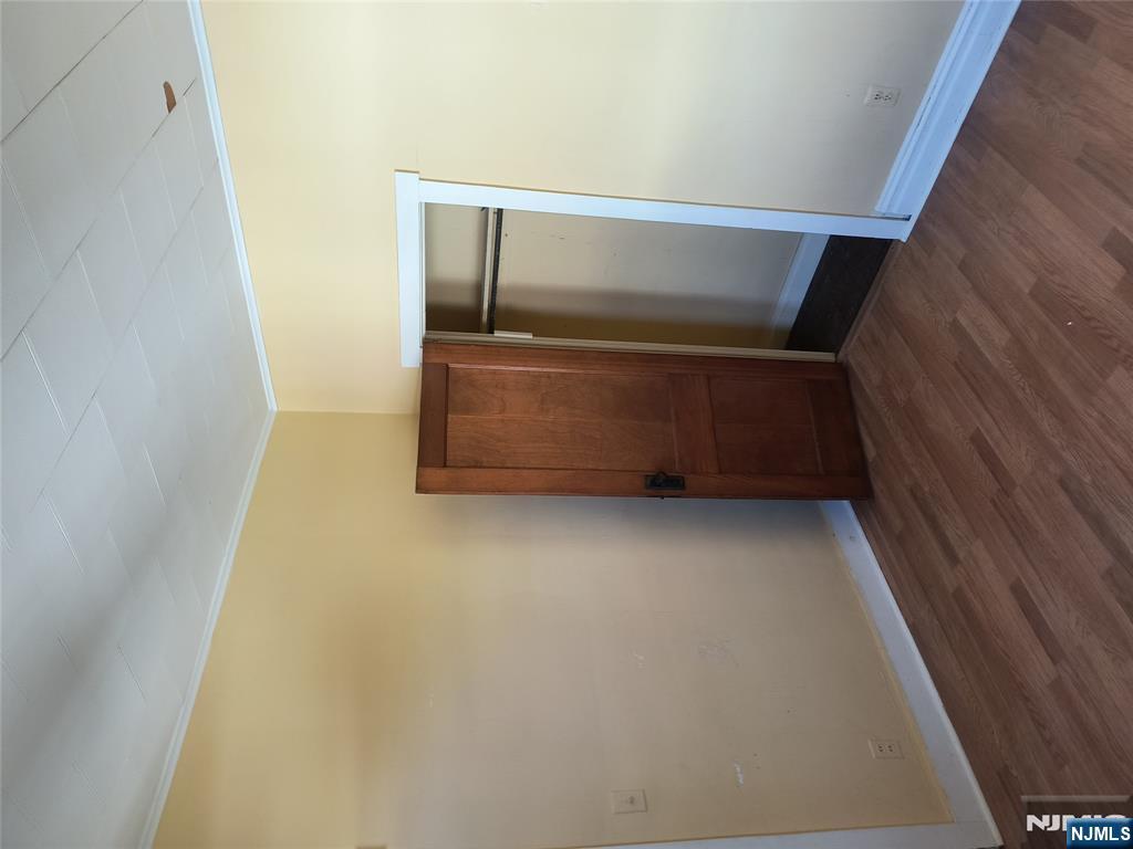 17 Laird Place — photo 13